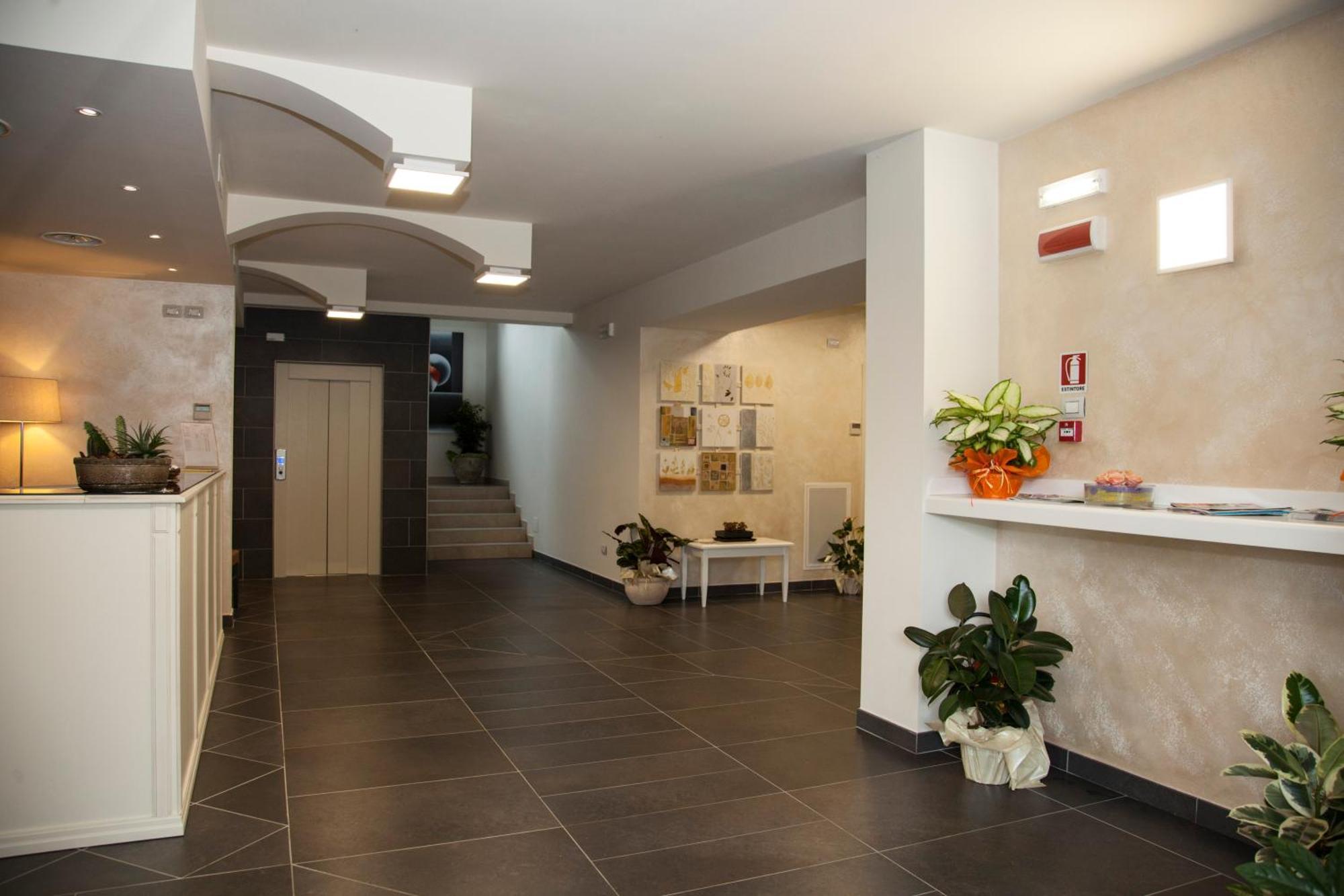 Hotel Centova Perugia Luaran gambar